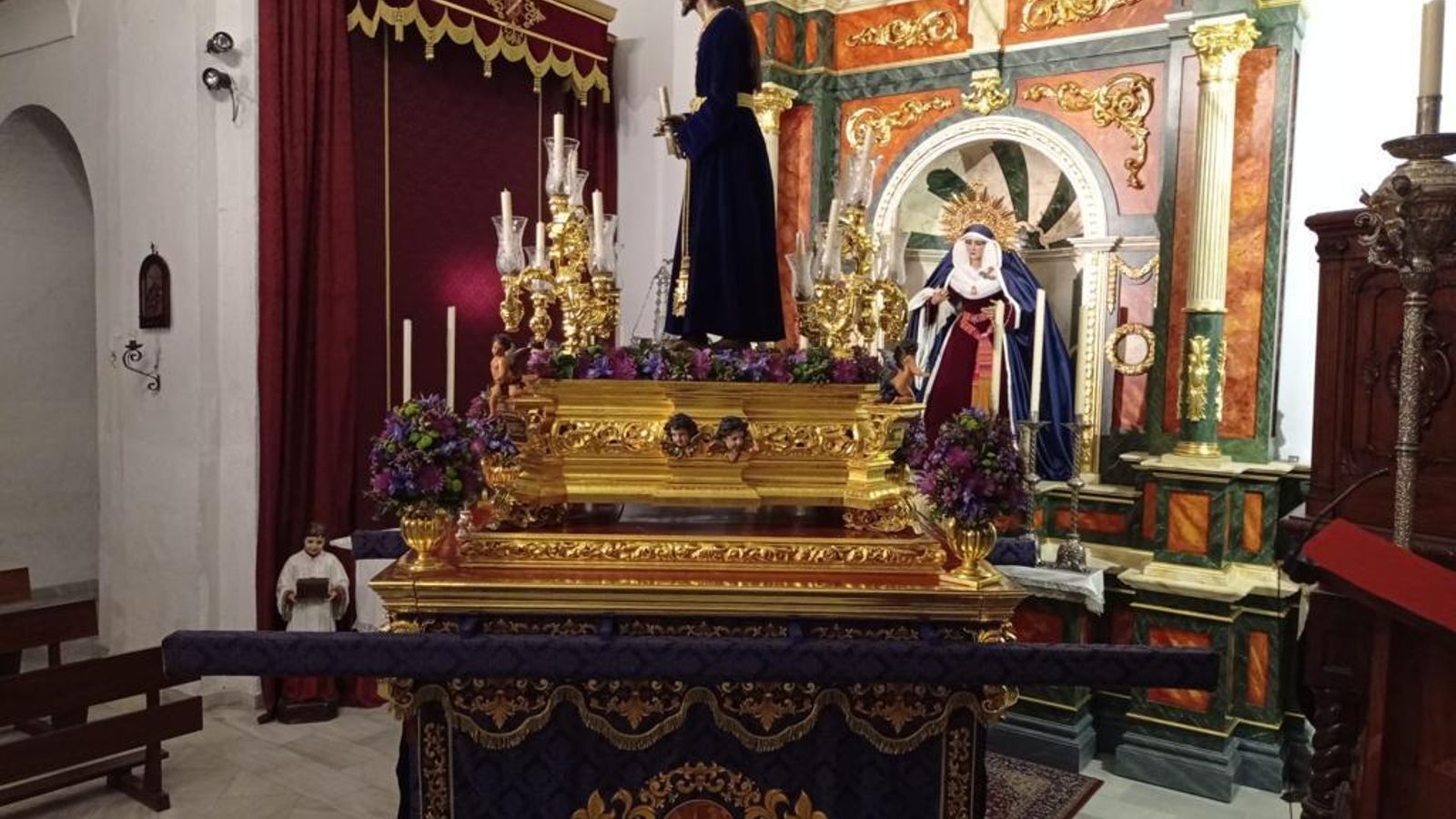 El Señor de la Sentencia, en la parihuela dispuesto para el traslado de este viernes.