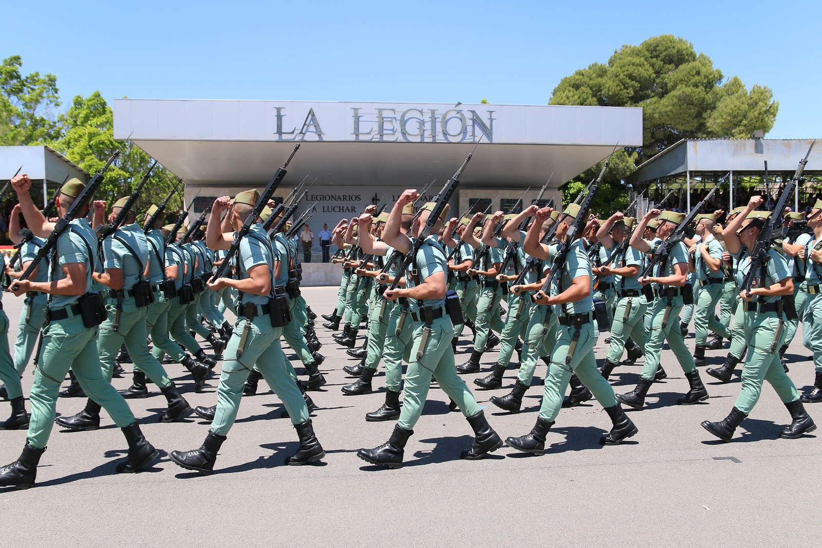 Fotogalería del desfile del Sábado Legionario DIFAS 2022