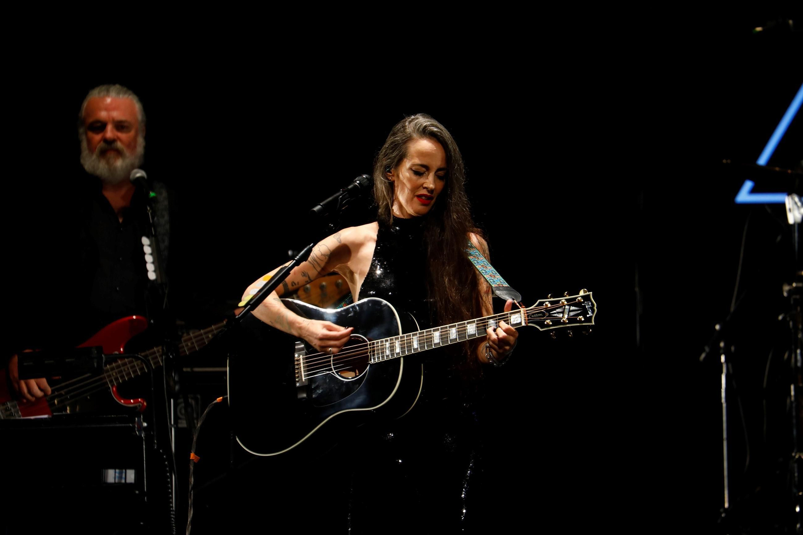 Las mejores imágenes del concierto de Vega en el Festival de la Guitarra de Córdoba