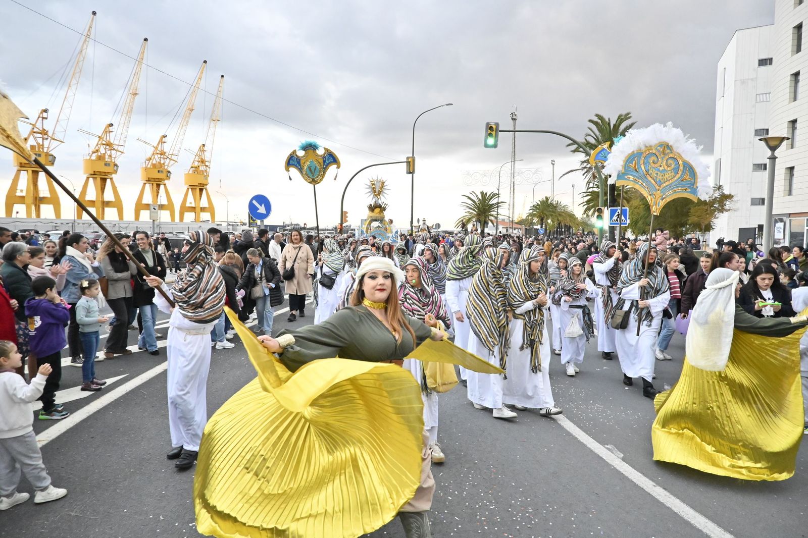 Las mejores fotografías de la llegada de los Reyes Magos a Huelva