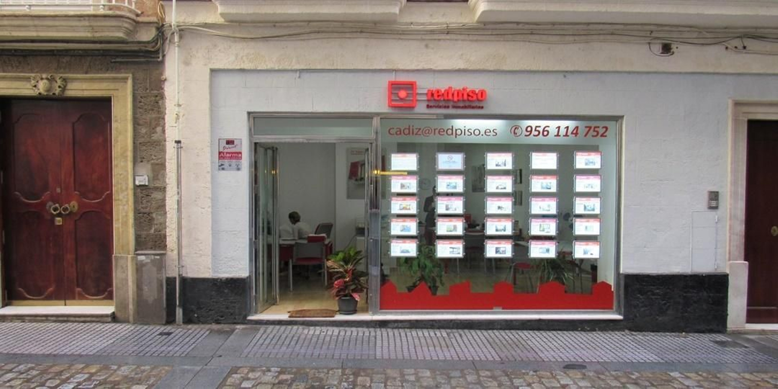 Oficina en Cádiz centro (San Severiano).