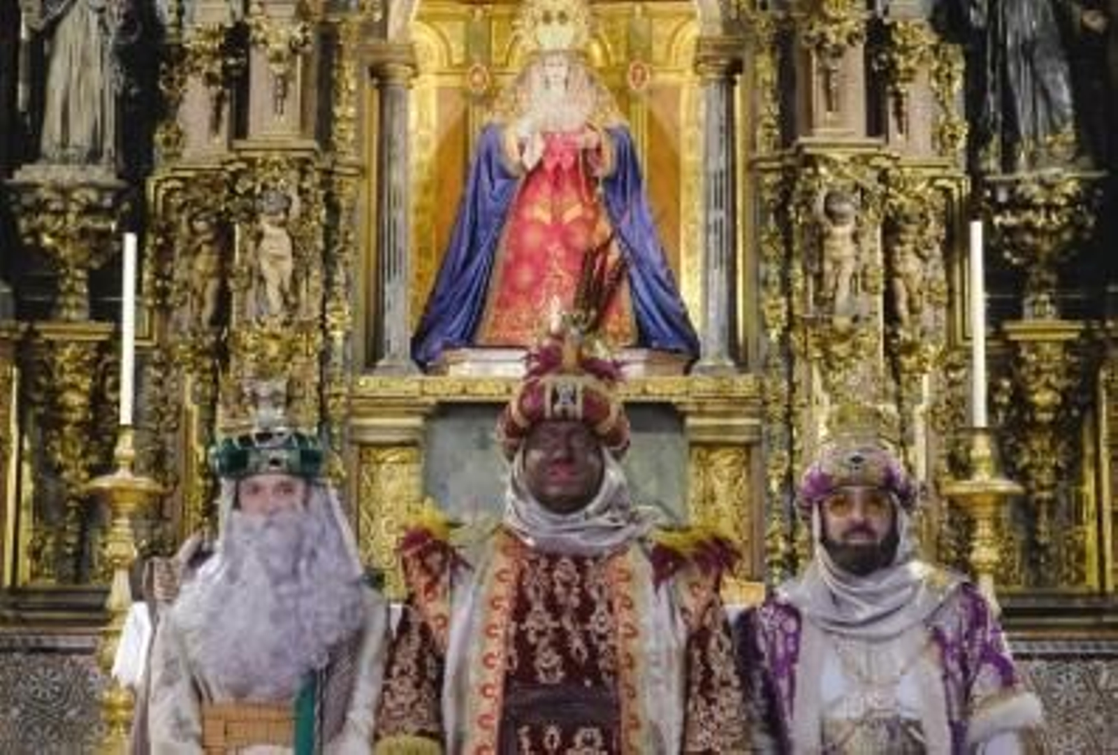 Los Reyes Magos ante la Virgen de la Palma en su visita al Buen Fin
