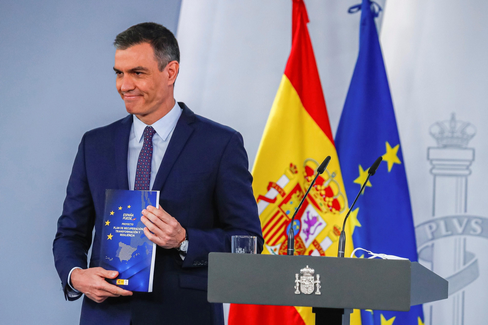 El presidente del Gobierno, Pedro Sánchez, en rueda de prensa tras la reunión del Consejo de Ministros, este martes en el Palacio de la Moncloa.