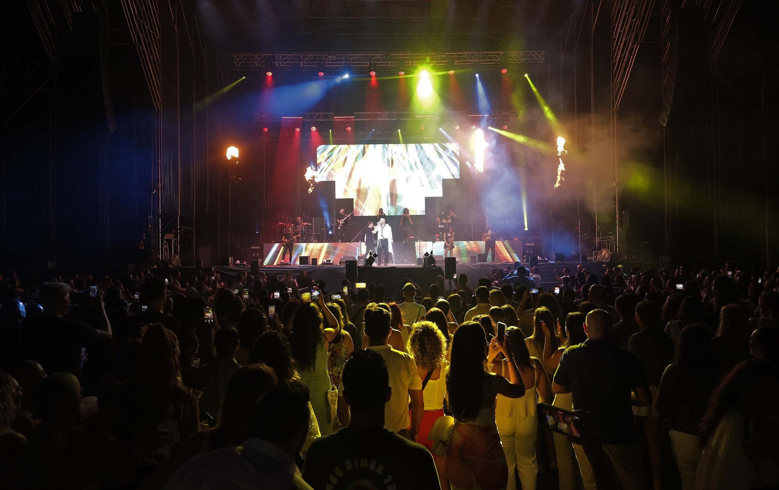 Fotos del concierto de Andy y Lucas en Algeciras