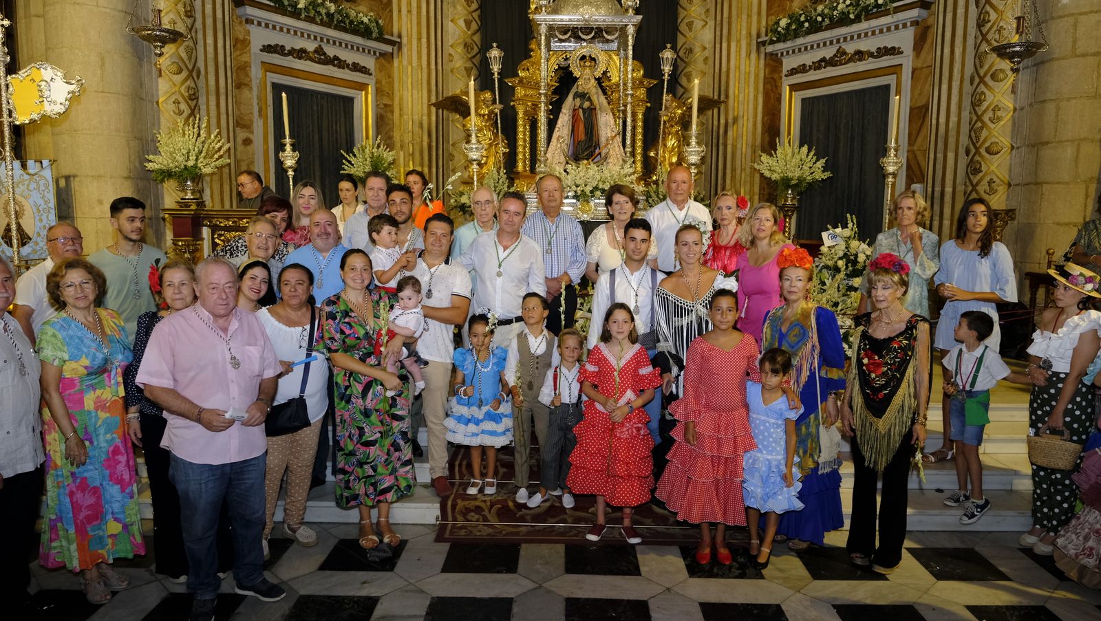 La ofrenda a la Virgen del Mar en imágenes