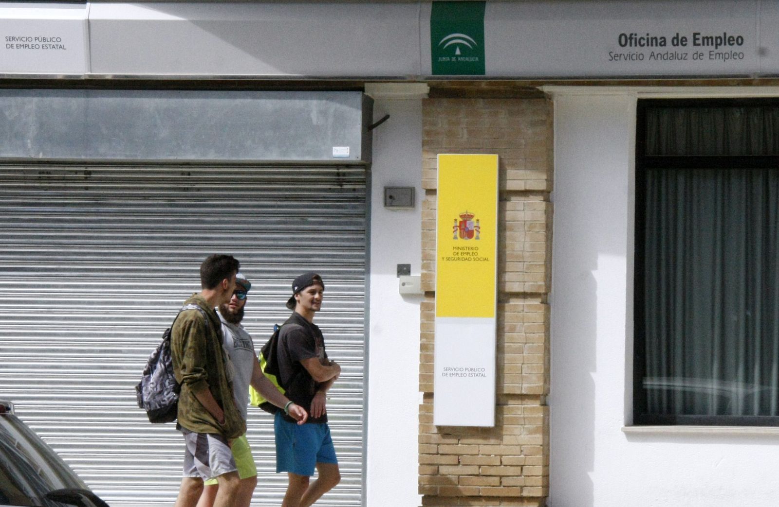 Los jóvenes son la franja de edad en la que menos se deja sentir el desempleo, que no obstante ha crecido en El Puerto.