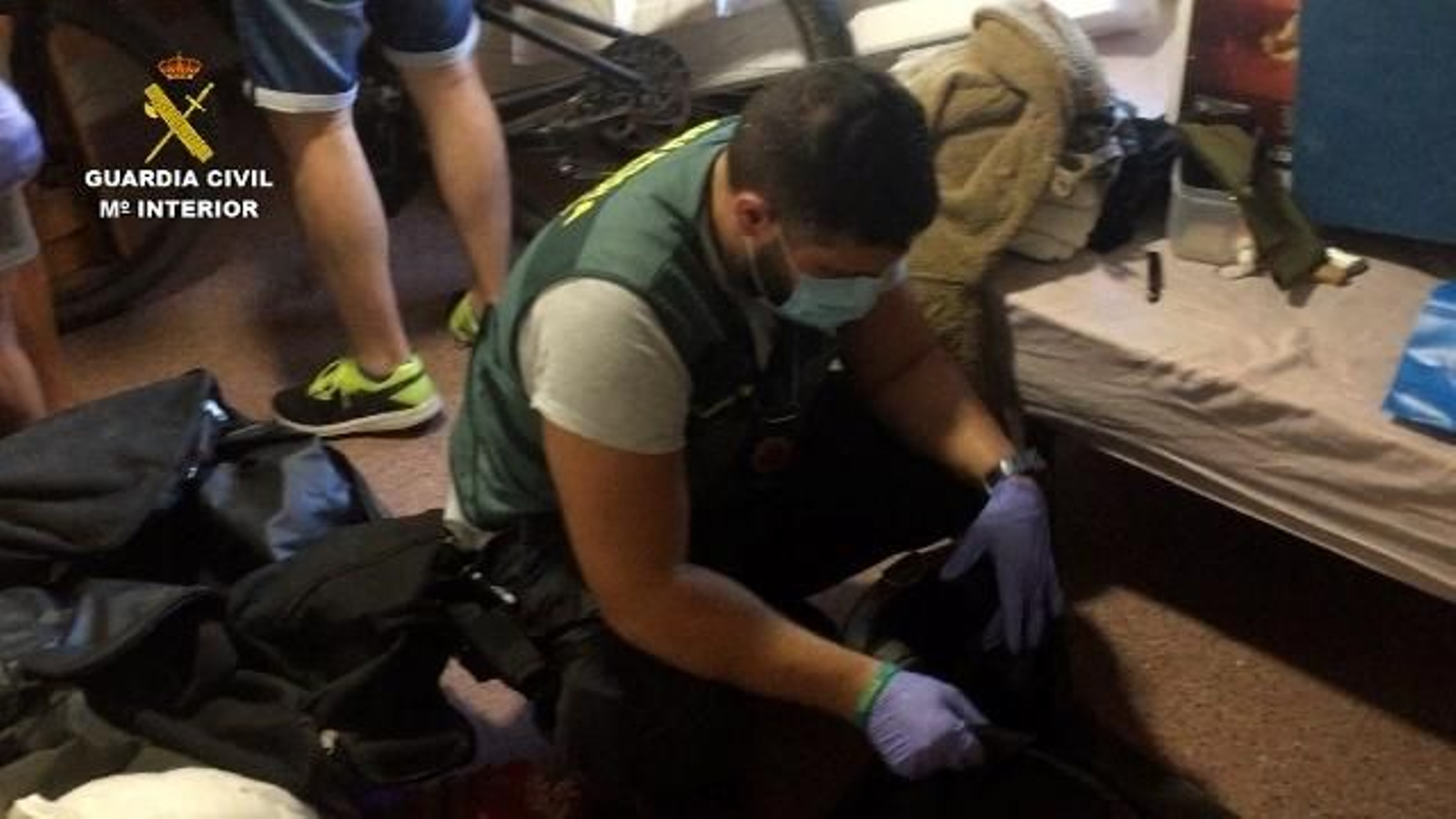 Agentes de la Guardia Civil en la operación.