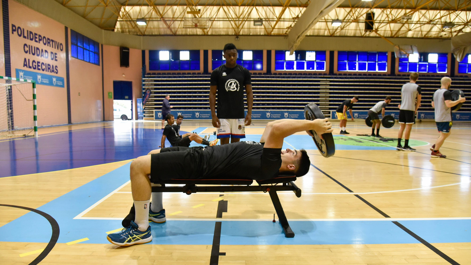Las fotos del primer entrenamiento del BM Ciudad de Algeciras 2022-23