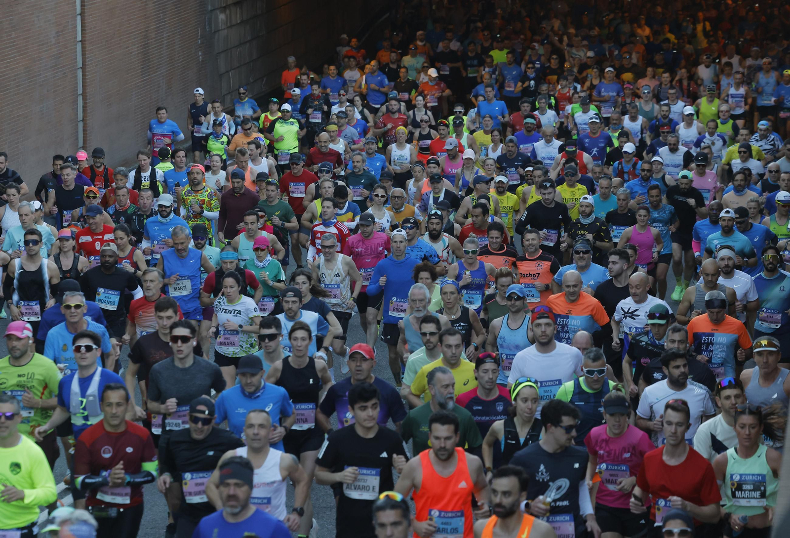 Búscate en el Zurich Maratón de Sevilla 2025