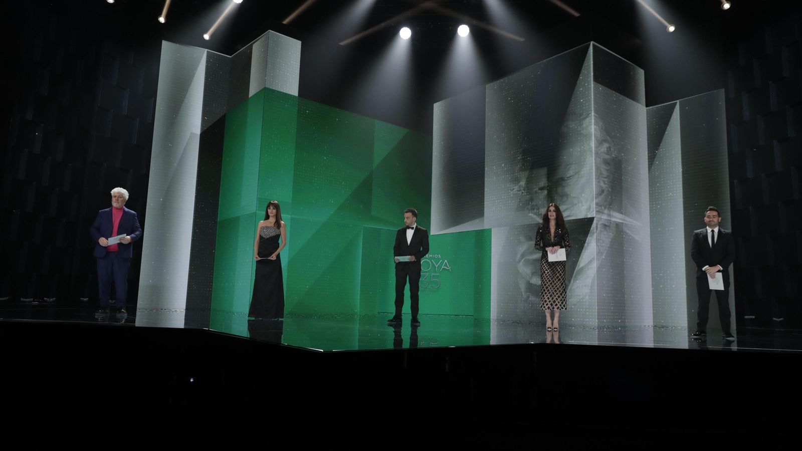 Pedro Almodóvar, Penélope Cruz, Alejandro Amenábar, Paz Vega y Juan Antonio Bayona.