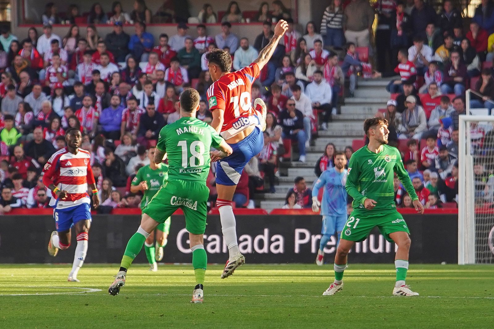 Las mejores imágenes de la victoria del Granada CF ante el Racing