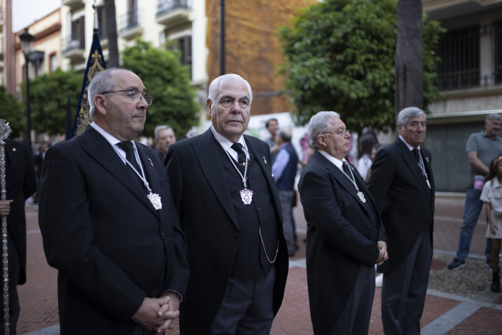 La Hermandad del Santo Entierro de la Semana Santa de Huelva 2023, en imágenes