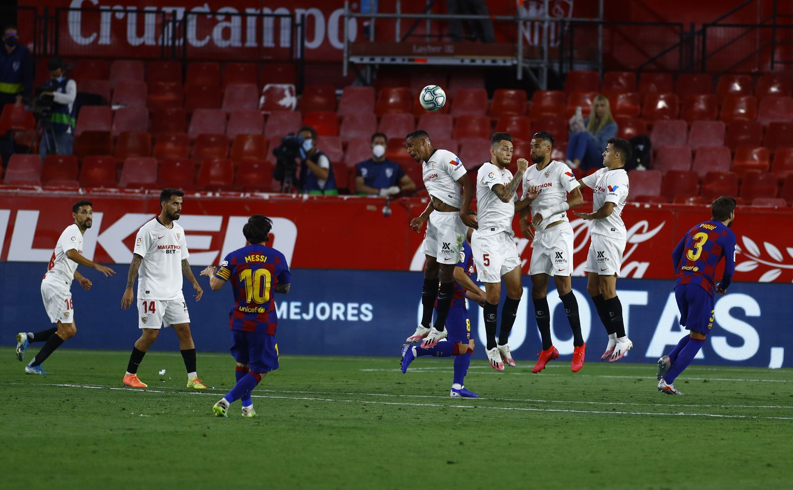 Las imágenes del Sevilla-Barcelona