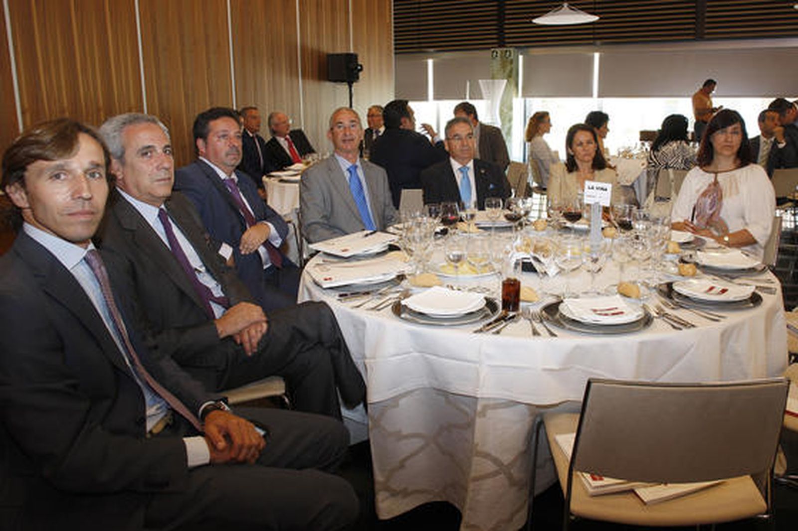 Alejandro Morales, Manuel Robredo, Domingo Outón, Juan Ruiz Galán, Antonio Ruiz Galán, Raquel Ruiz Galán y Mª Ángeles Saavedra.

Foto: Joaquín Pino