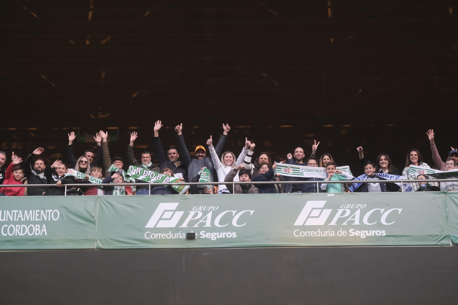 Córdoba CF - Real Madrid Castilla: Las fotos del ambiente en El Arcángel Córdoba CF - Real Madrid Castilla: Las fotos del ambiente en El Arcángel