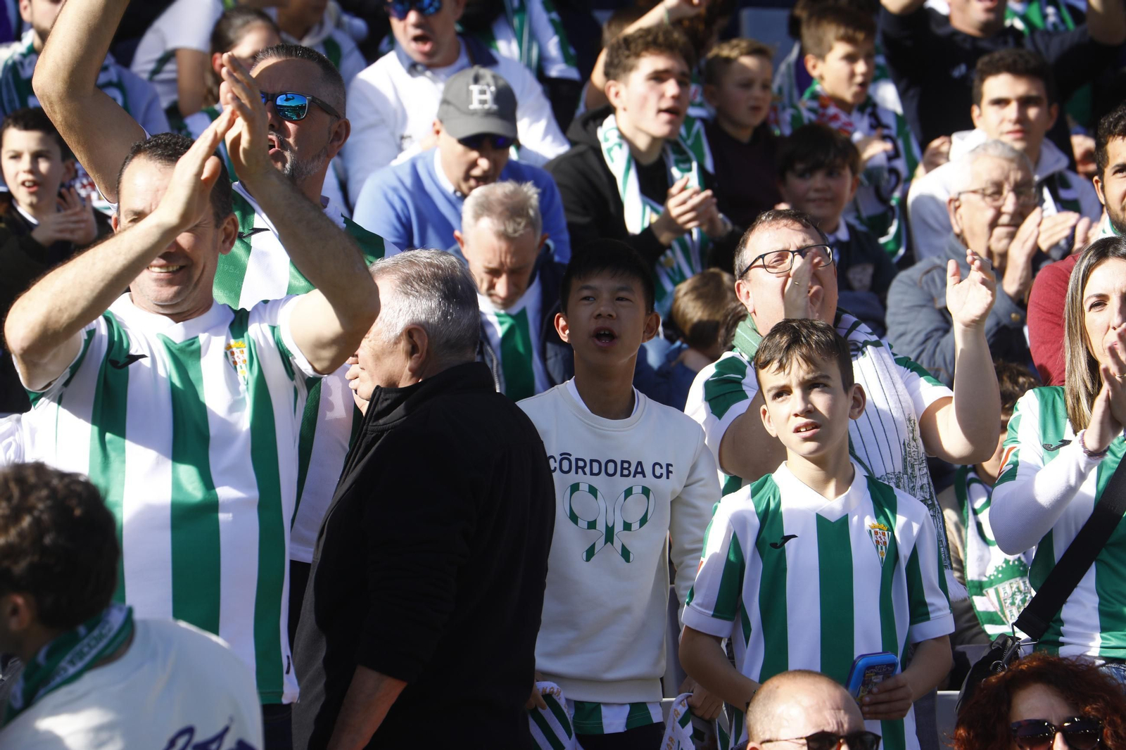 Las mejores fotos del ambiente en el Córdoba CF - Almería en El Arcángel