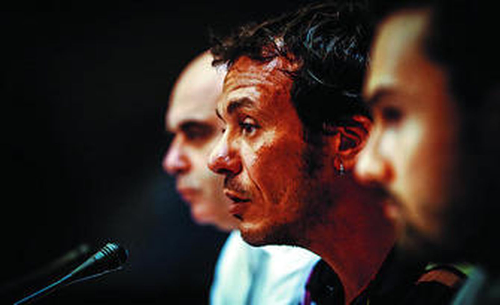 David Navarro, José María González y Martín Vila, ayer en la rueda de prensa.