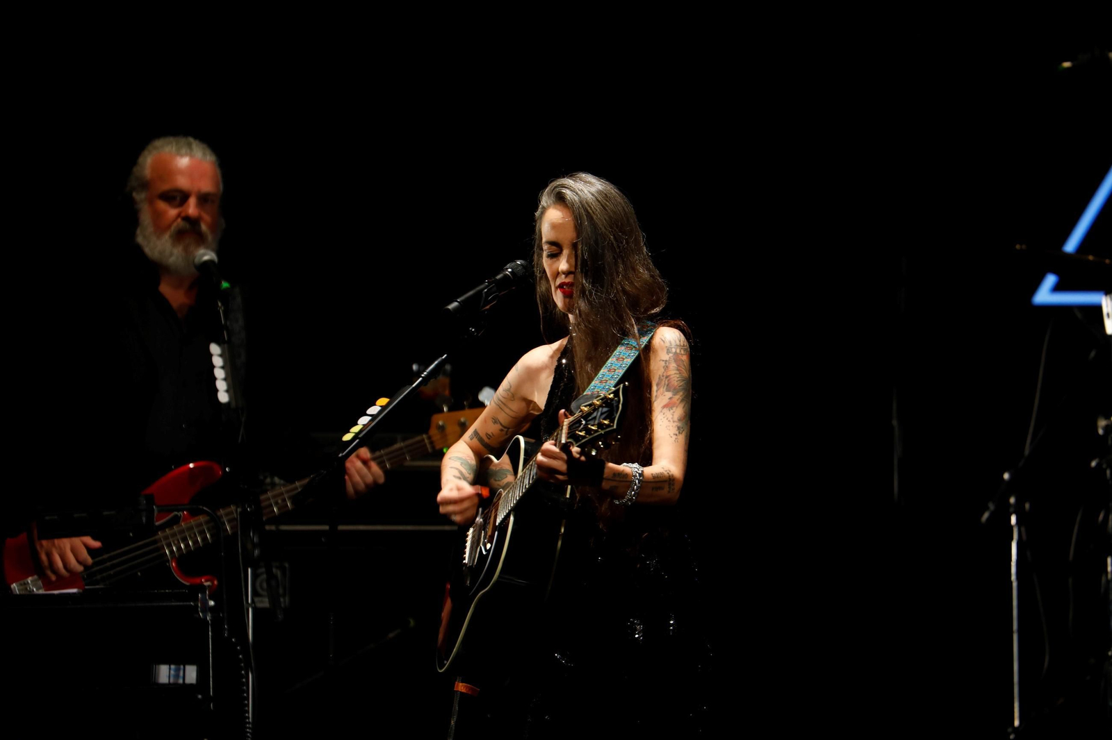 Las mejores imágenes del concierto de Vega en el Festival de la Guitarra de Córdoba