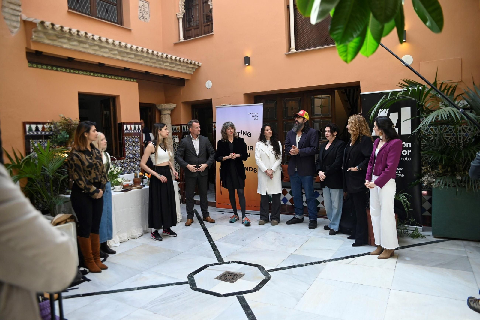 Estrella Morente y una decena de artistas presentan el concierto por la paz de Córdoba, en imágenes