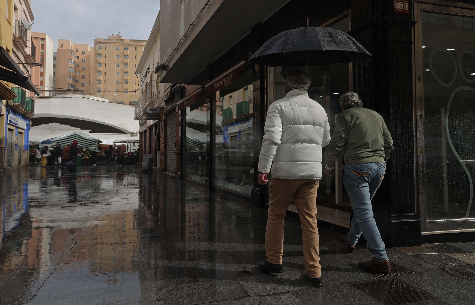 Fotos de los efectos de la borrasca Herminia en Algeciras