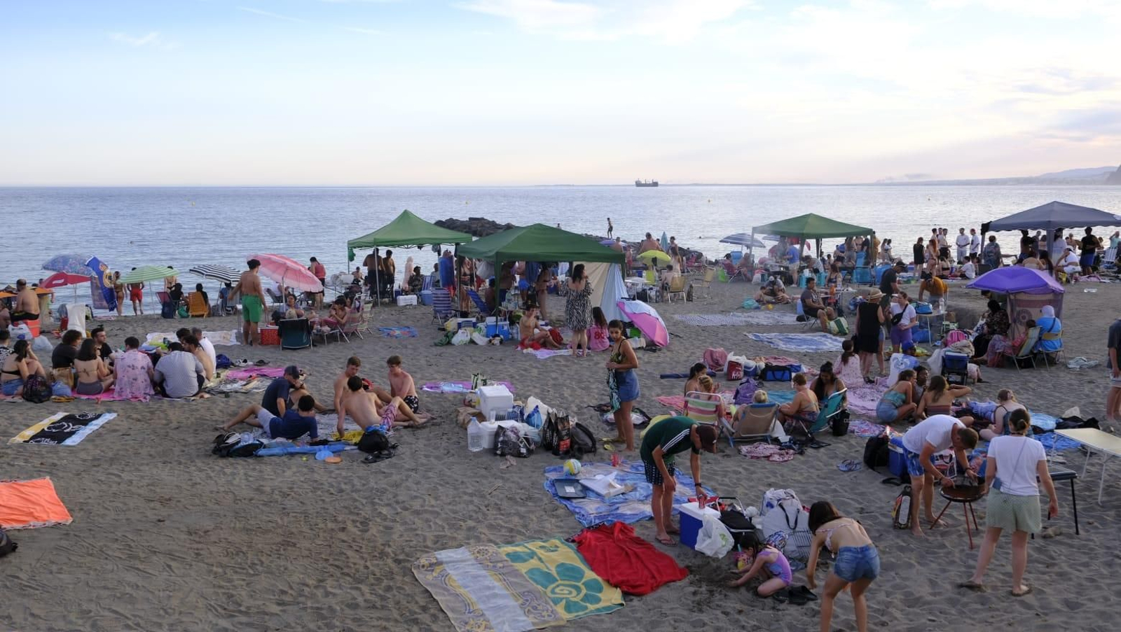 Imágenes de la celebración de San Juan en Almería capital