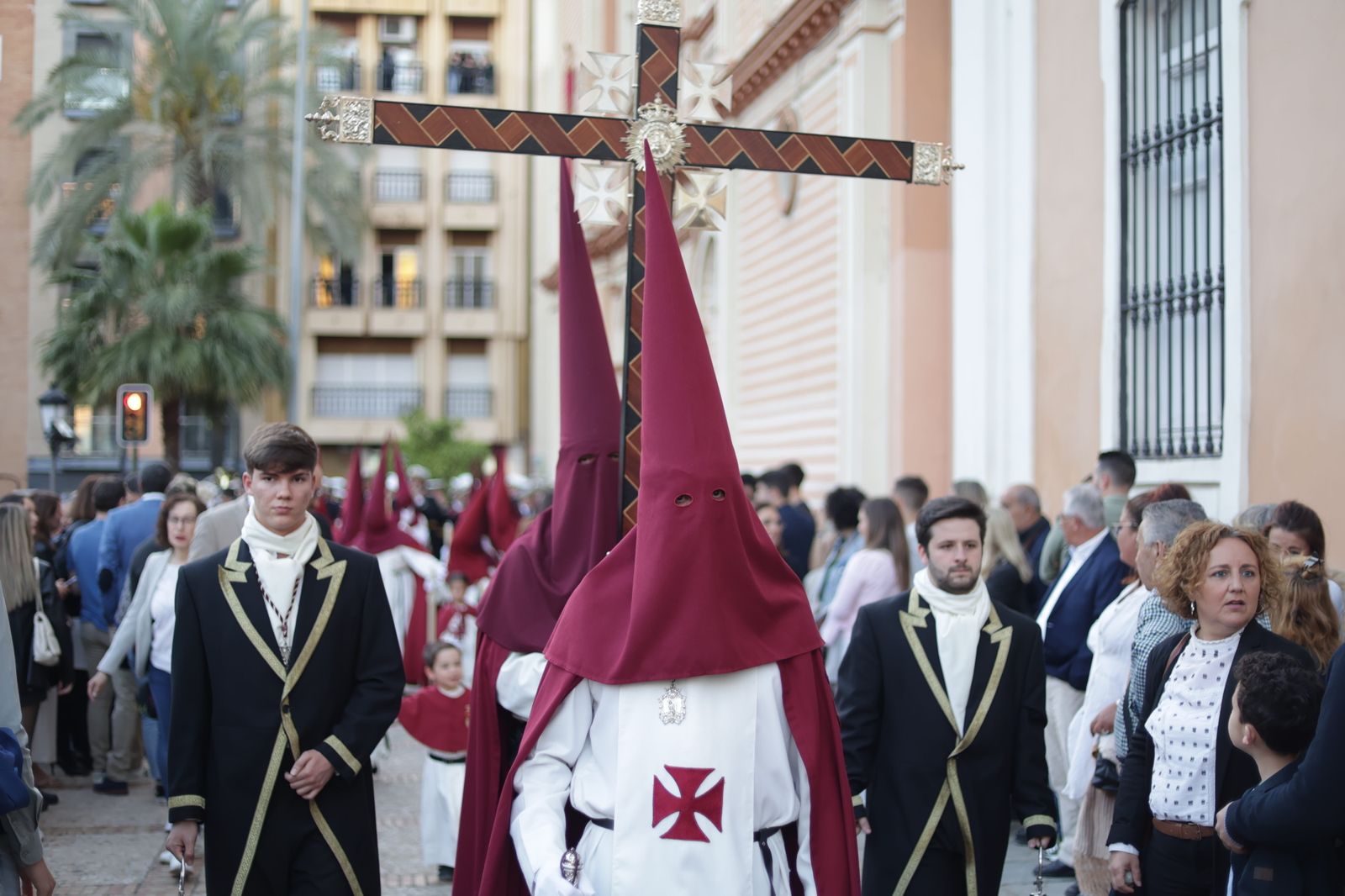 La Hermandad de los Judíos en la Semana Santa de Huelva 2023, en imágenes