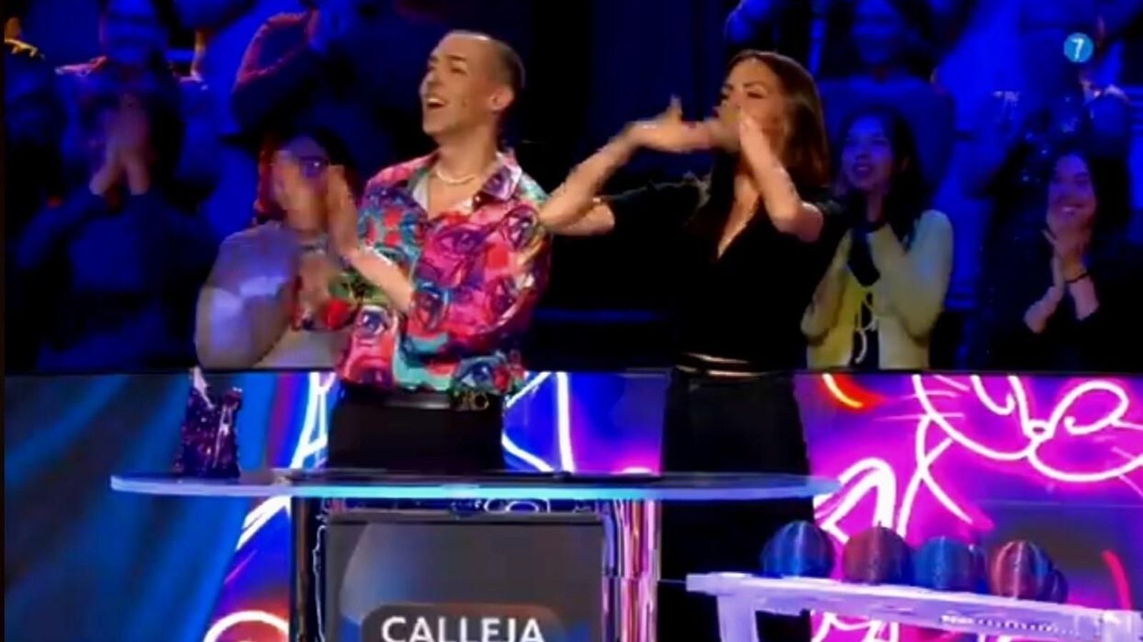 David Calleja y María Hervás en 'Adivina qué hago'