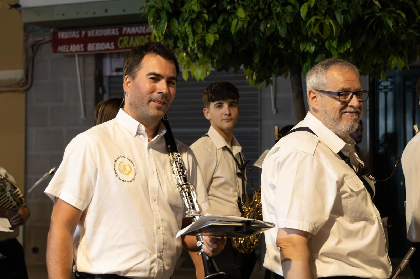 Santa Ana, patrona de Torredelcampo, recibe el bastón de mando como Alcaldesa Perpetua.