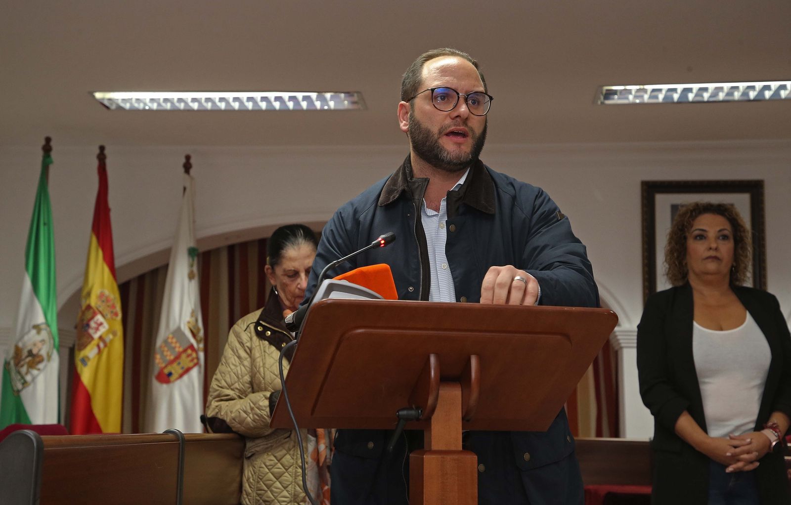 Fotos de la manifestación contra los cortes de luz en Castellar