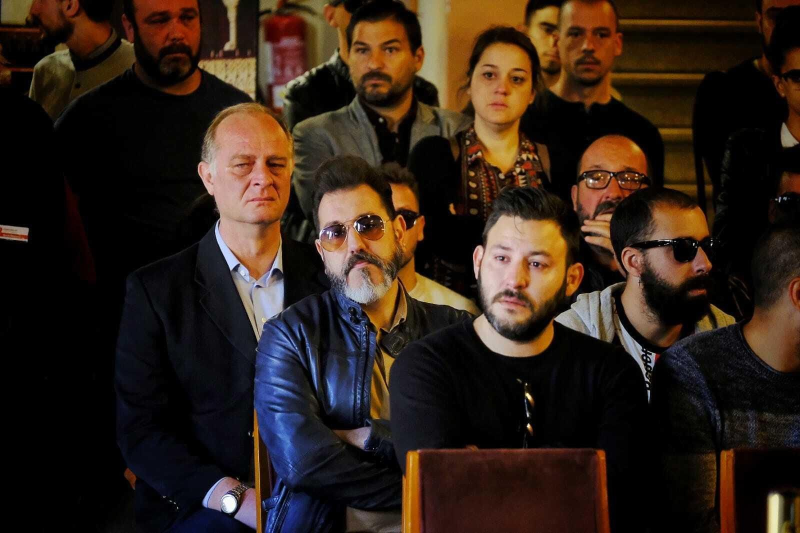 Dolor en la despedida del eterno Capitán Veneno en el Falla.