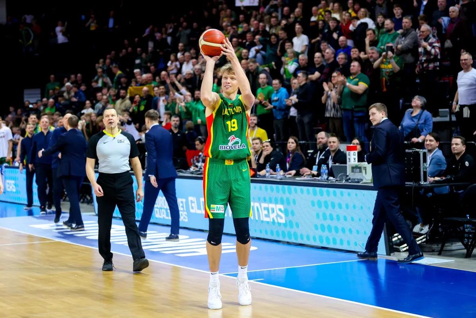 El último baile de Kuzminskas con la selección lituana