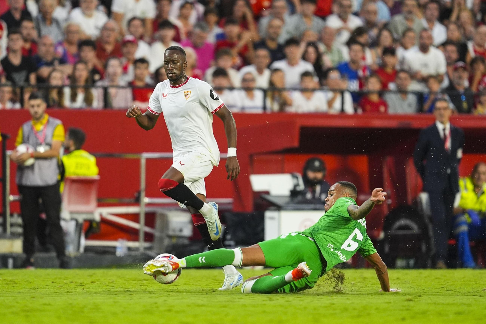 El derbi Sevilla-Betis, en imágenes