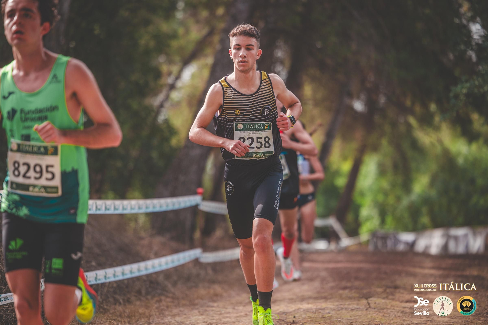 Búscate en las fotos del Cross de Itálica 2025 | 4