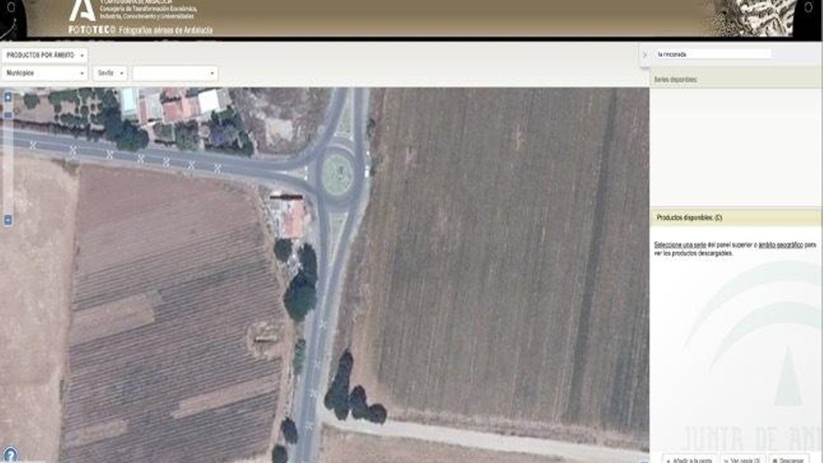 Una fotografía aérea de la zona donde se ubica la zanja junto a la carretera A-8002, de Sevilla a La Rinconada.