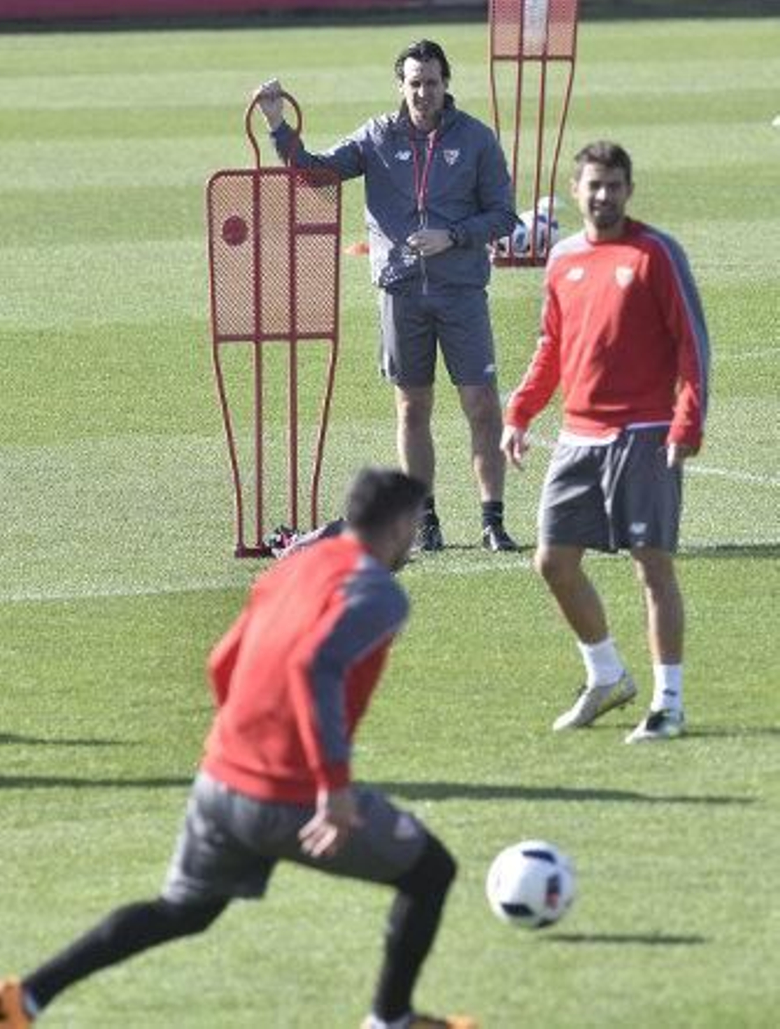 Emery: "Konoplyanka volverá a levantar el Sánchez-Pizjuán"