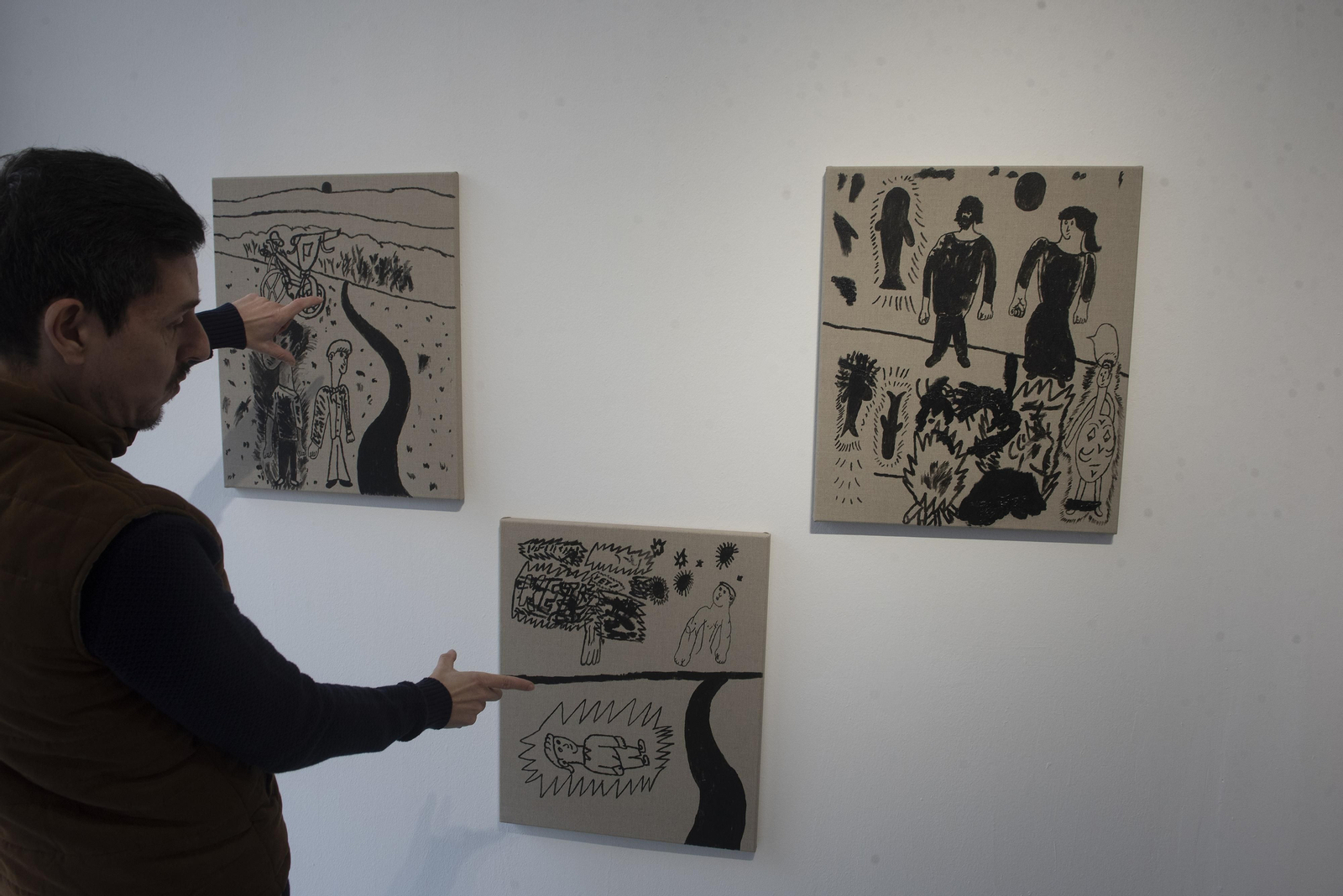 Imágenes de la exposición del artista brasileño, Narowé