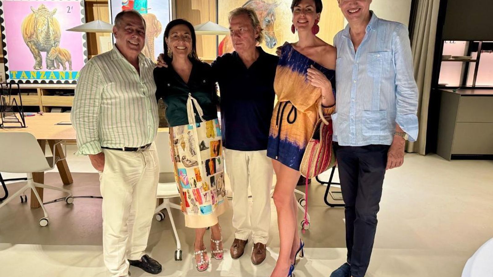 José Miguel Carrillo de Albornoz, Guiomar Álvarez de Toledo, Alfonso de Hohenlohe, Alexia Álvarez de Toledo y Dani San Martín, durante la inauguración de la exposición.