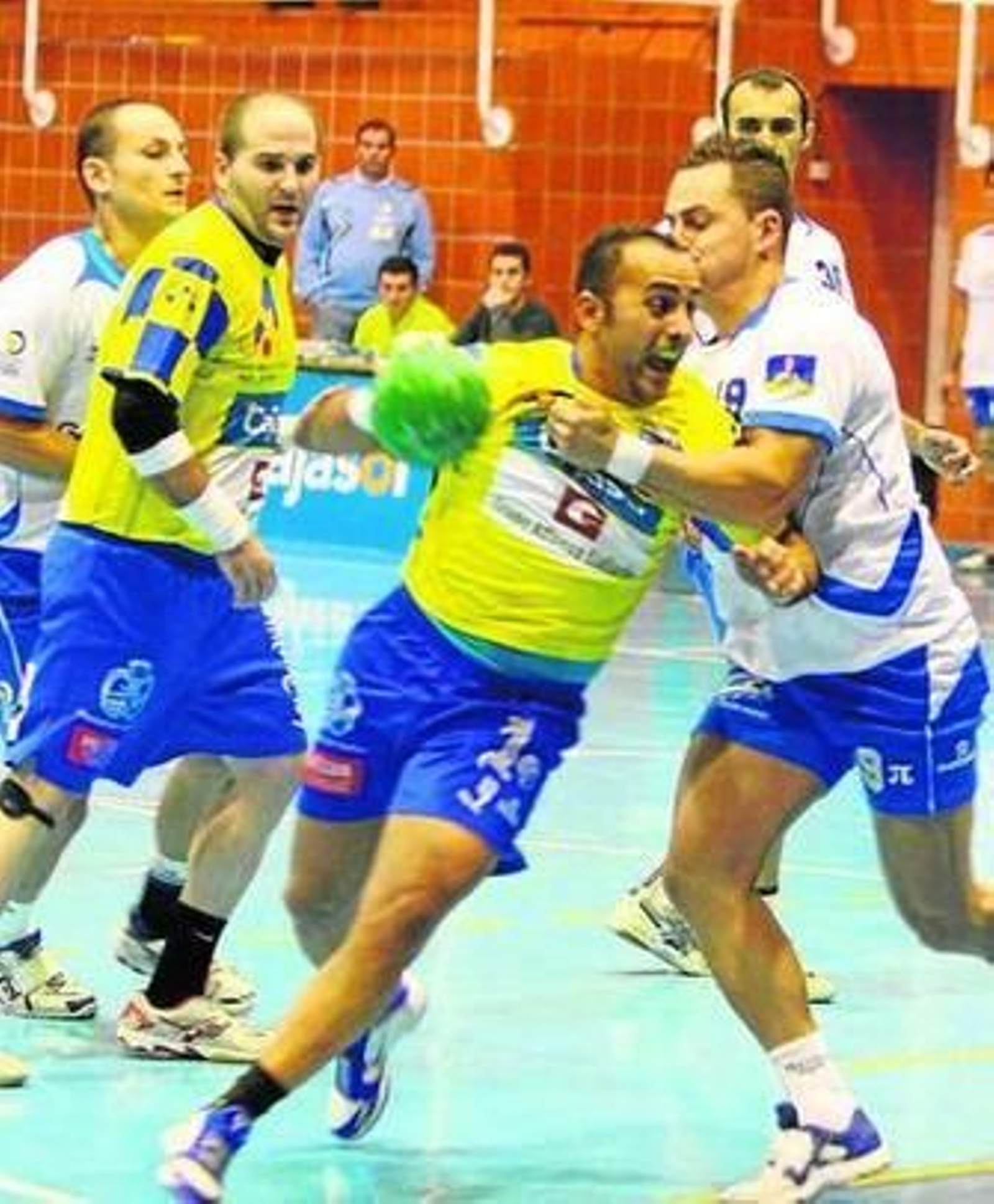 El PAN juega ahora dos 'finales' consecutivas en Moguer.