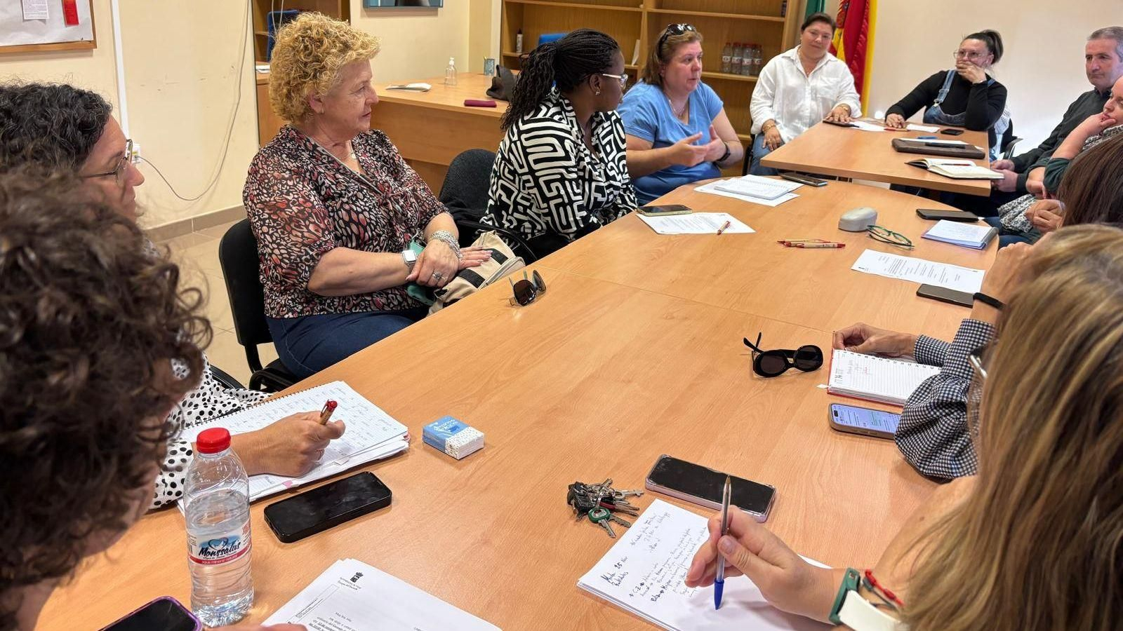 Momento de la reunión para programar las actividades.