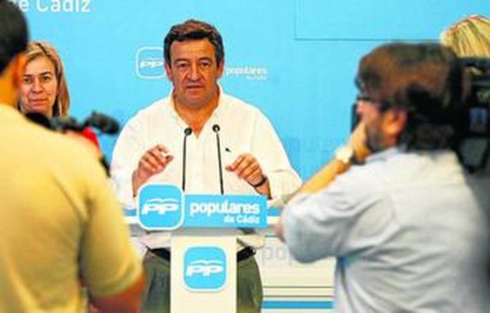 José Loaiza, en su primera intervención en la sede del PP de Cádiz tras las celebración de las municipales.