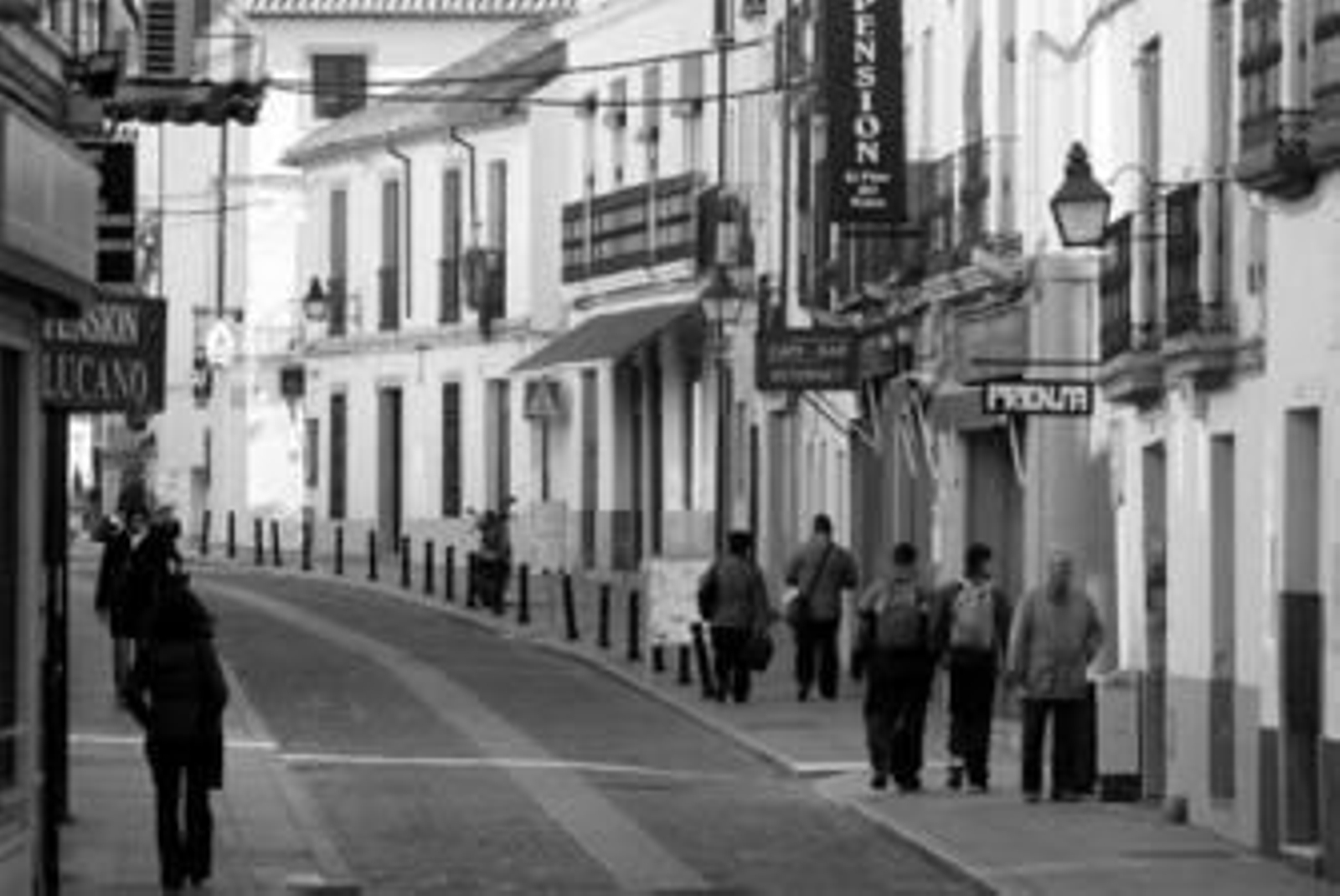 Vista de la calle Lucano desde la Cruz del Rastro.