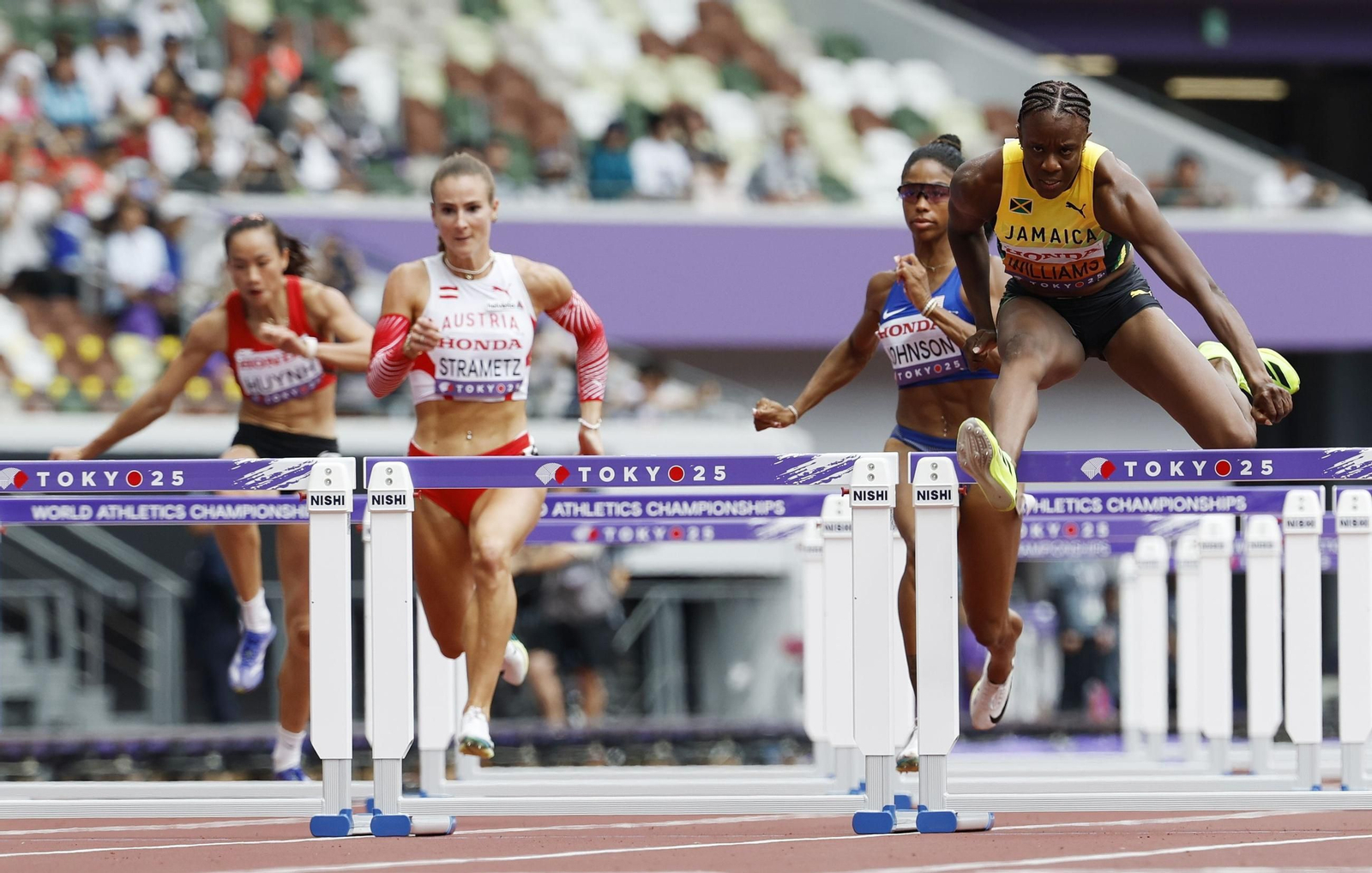 Las mejores imágenes del triunfo de Seville en 100 metros y del resto del Mundial de atletismo
