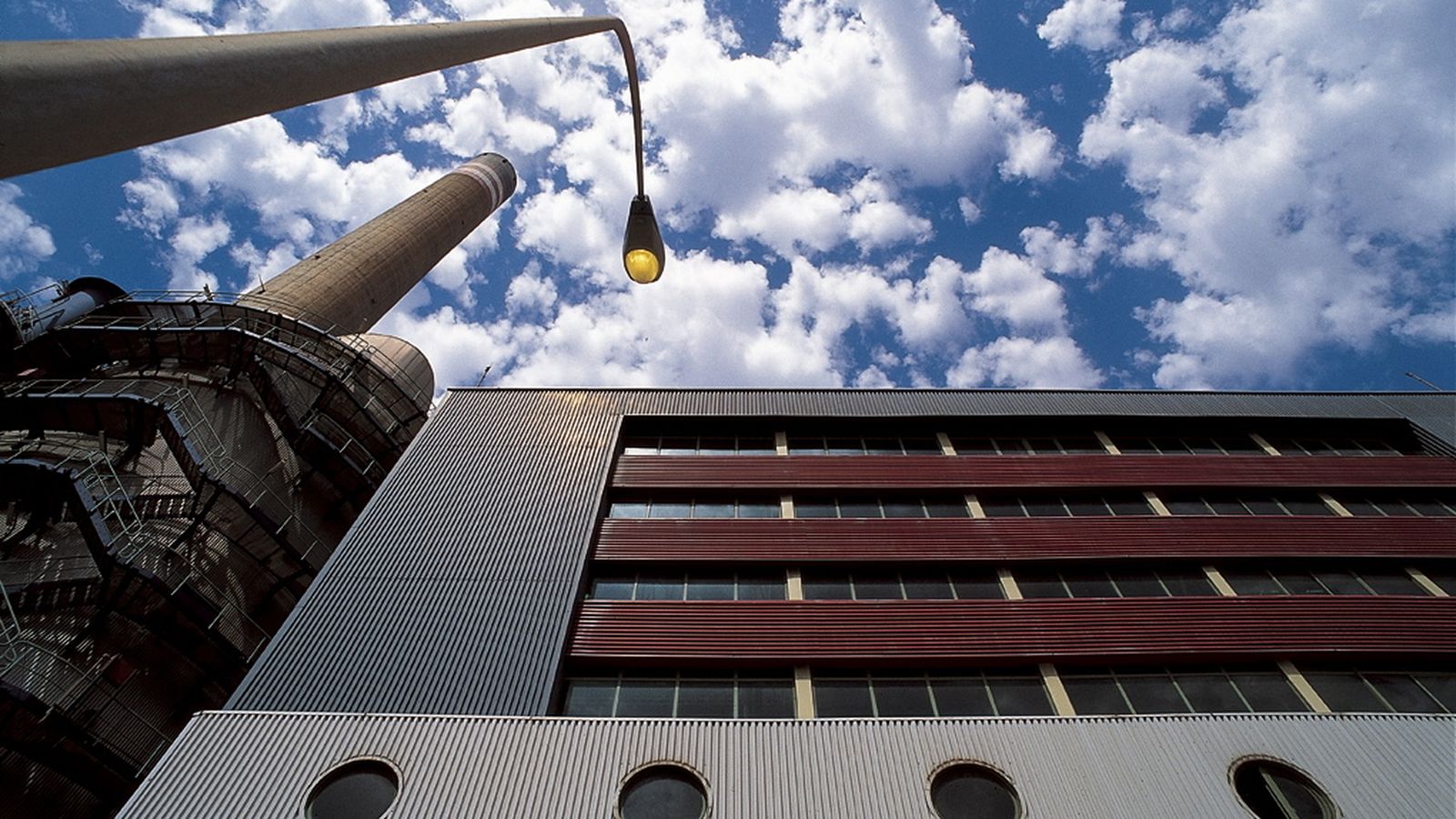 7 Exterior del edificio  del Laboratorio.