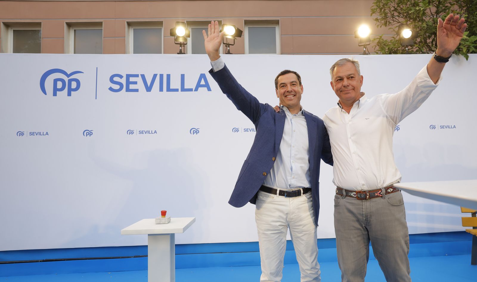 Las imágenes del inicio de campaña del Partido Popular, en Sevilla