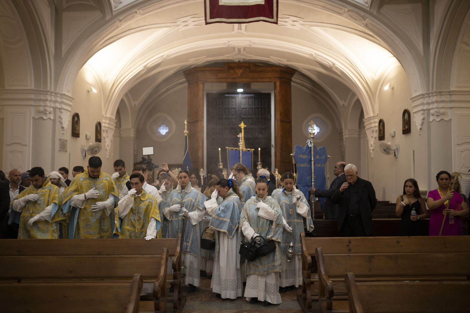 Imágenes de la procesión de la Virgen de la Cinta por el centro de la ciudad