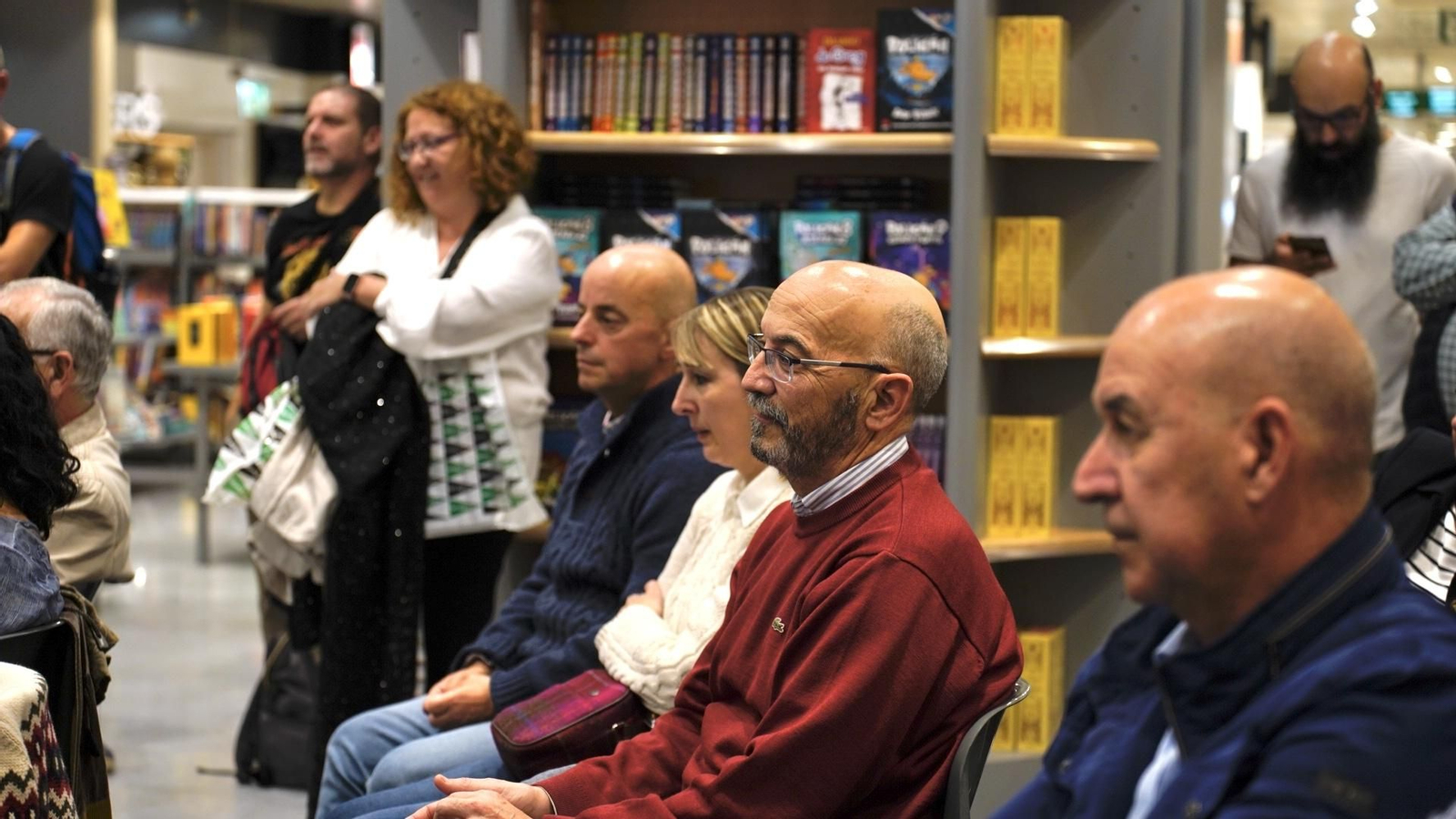 Fotos de la presentacion del libro de Alfonso Escuadra