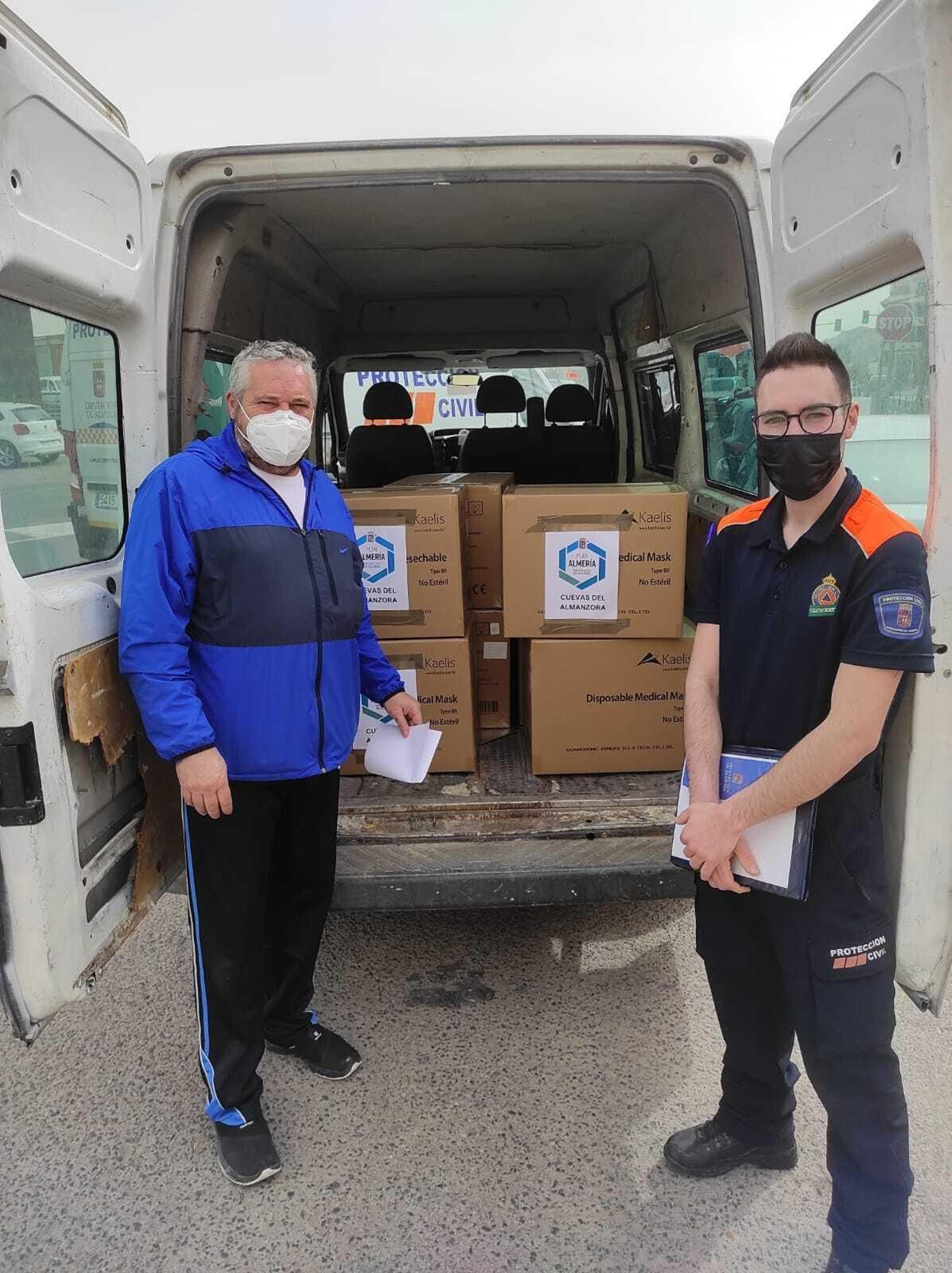 Las mascarillas llegan a Cuevas del Almanzora.