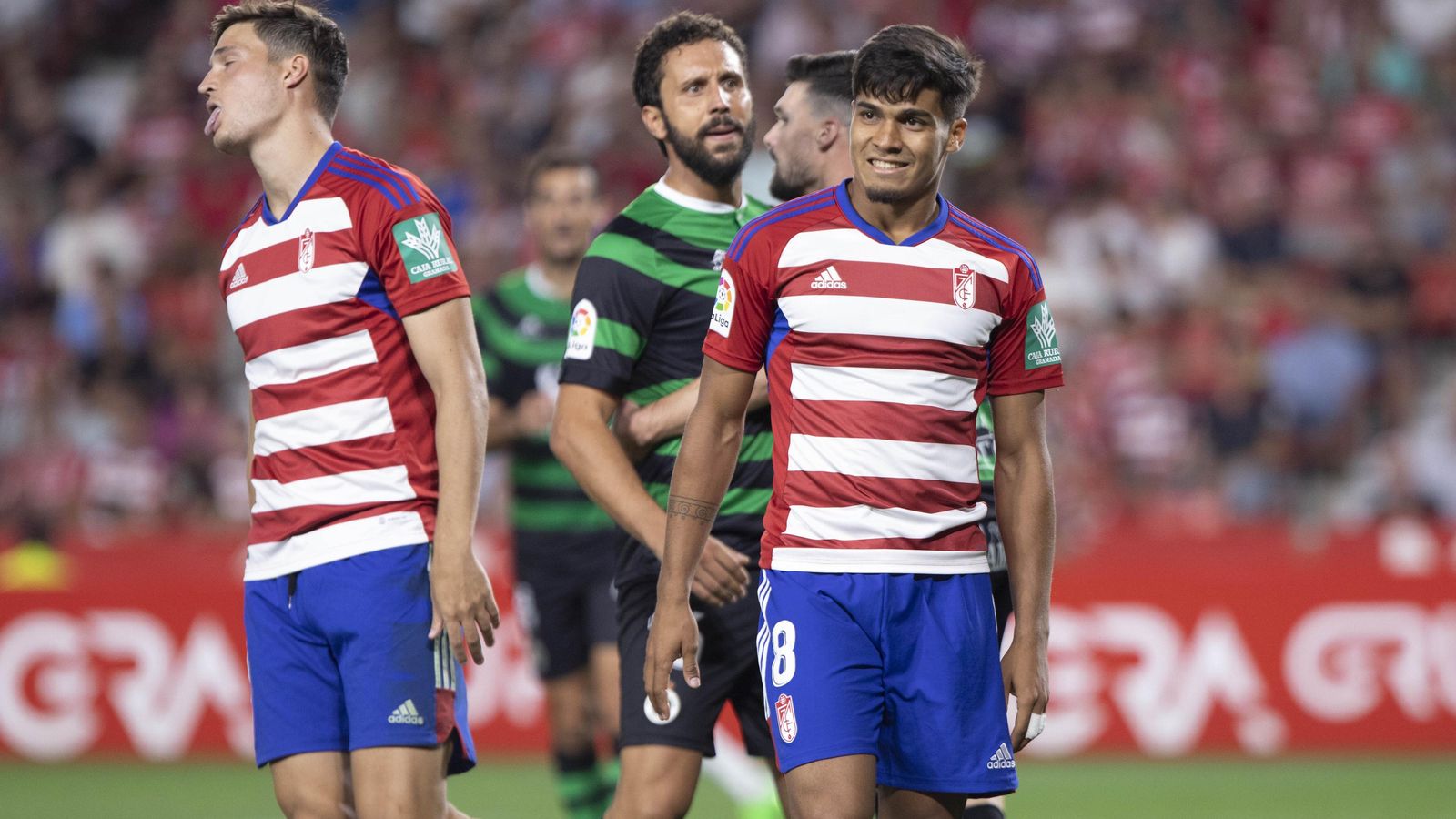 Arezo fue titular ante el Racing y en Andorra.