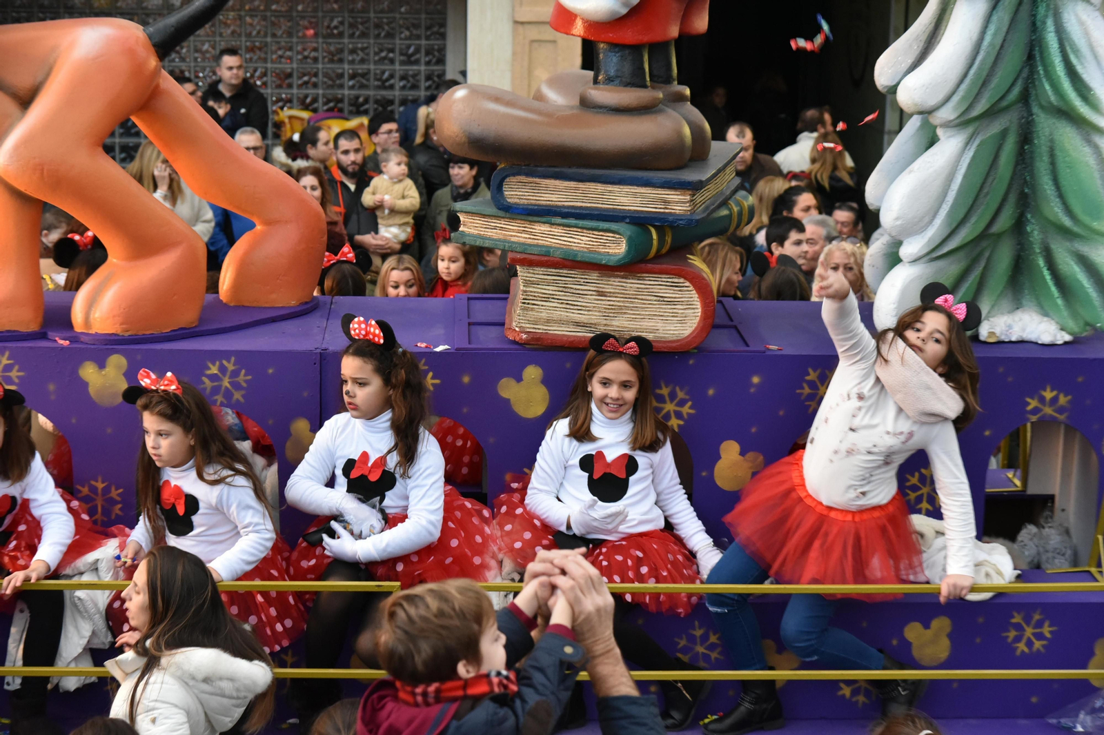 Imágenes de la Cabalgata de la ilusión en La Línea