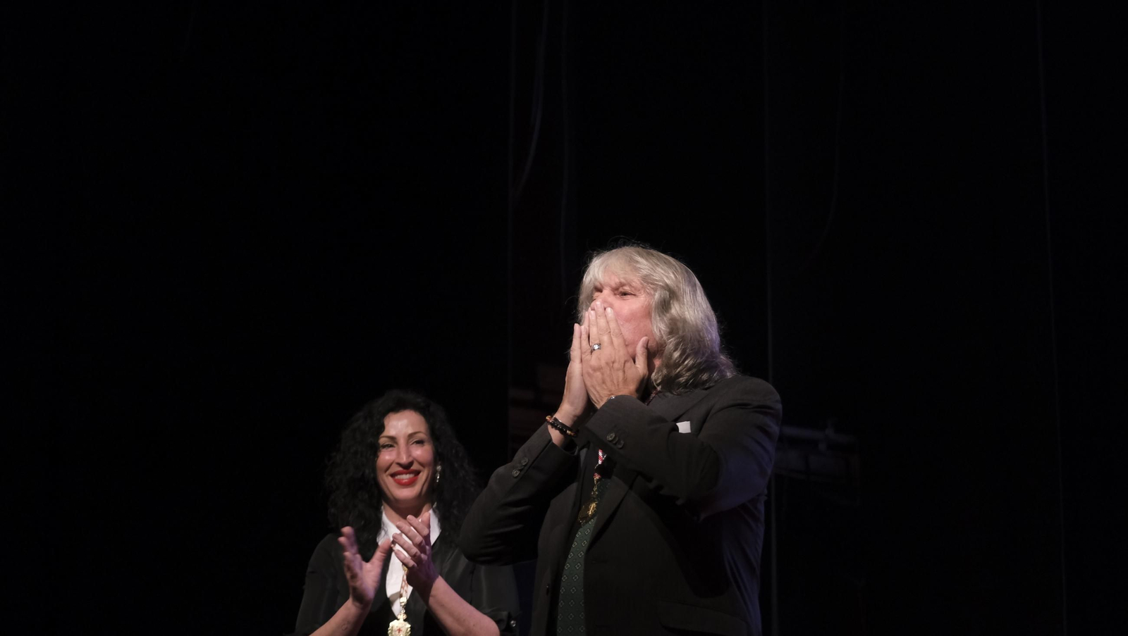 El cantaor José Mercé ya es Hijo Adoptivo de la Ciudad de Almería, en imágenes